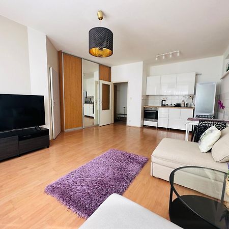 After Two Apartment Братислава Экстерьер фото